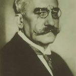 Alexandru Vaida-Voevod (1872-1950) membru al Consiliului Național Român Central, negociază la Iași modalitățile de unire, membru în Consiliu Dirigent, responsabil cu Externele și Presa, membru în delegația care îi prezintă regelui și reginei Actul Unirii.